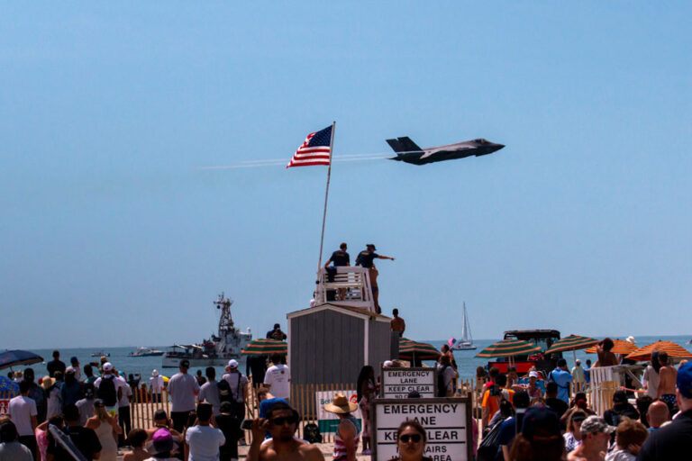 2025 Jones Beach Air Show To Feature Thunderbirds F 35 Demonstrations 2025-jones-beach-air-show-to-feature-thunderbirds-f-35-demonstrations