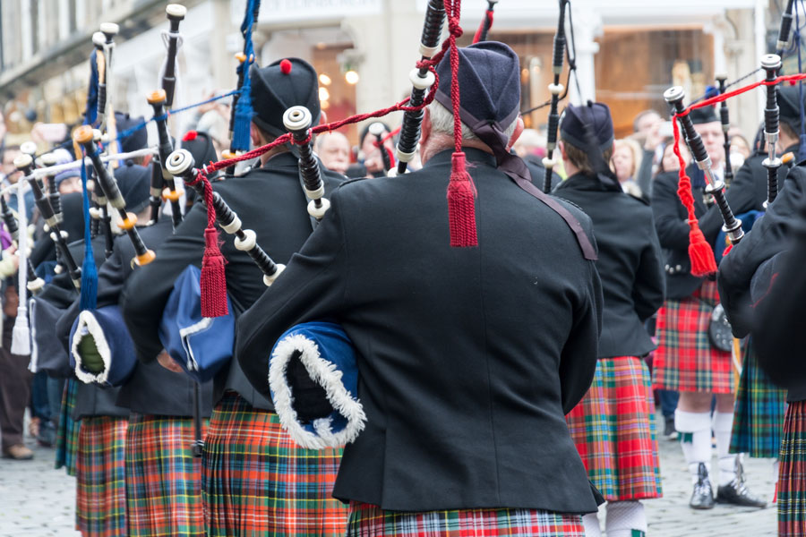 Hosted on the historic estate grounds at 71 Old Westbury Road, the festival transforms the manicured gardens and sprawling green spaces into a Celtic village, complete with pipe and drum performances, folk musicians, and food truck fare that spans both the traditional and modern.