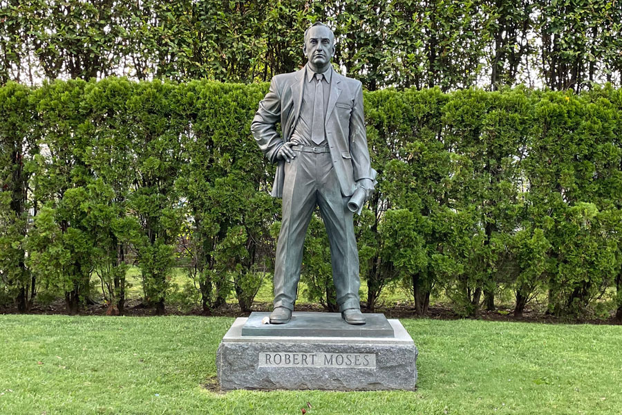 Robert Moses: Master Planner