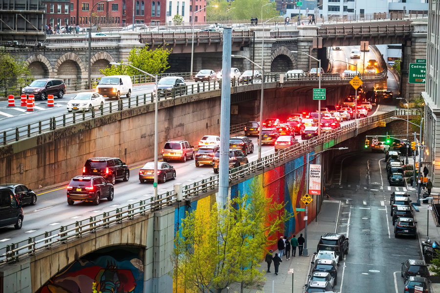 Brooklyn-Queens Expressway (BQE/I-278)