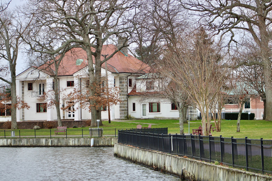 North Babylon, NY, USA, 1.10.22 - The Phelps Lane Schnur mansion that was built in 1941. The historical architecture is on a waterfront property.