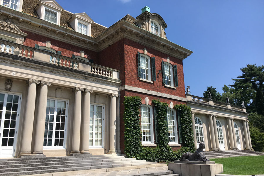 The historic mansion at Old Westbury Gardens 