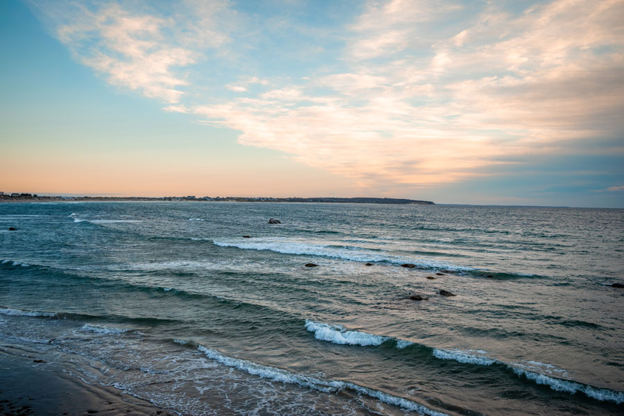 Gentle waves move across Block Island Sound near the eastern edge of Long Island, where Atlantic waters meet one of the Northeast’s most important boating, fishing, and maritime corridors connecting New York and southern New England.