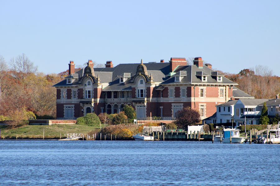 The historic Idle Hour Estate in Oakdale overlooks the Connetquot River, reflecting the grandeur of Long Island’s Gilded Age waterfront mansion era and the legacy of the Vanderbilt family on the South Shore.