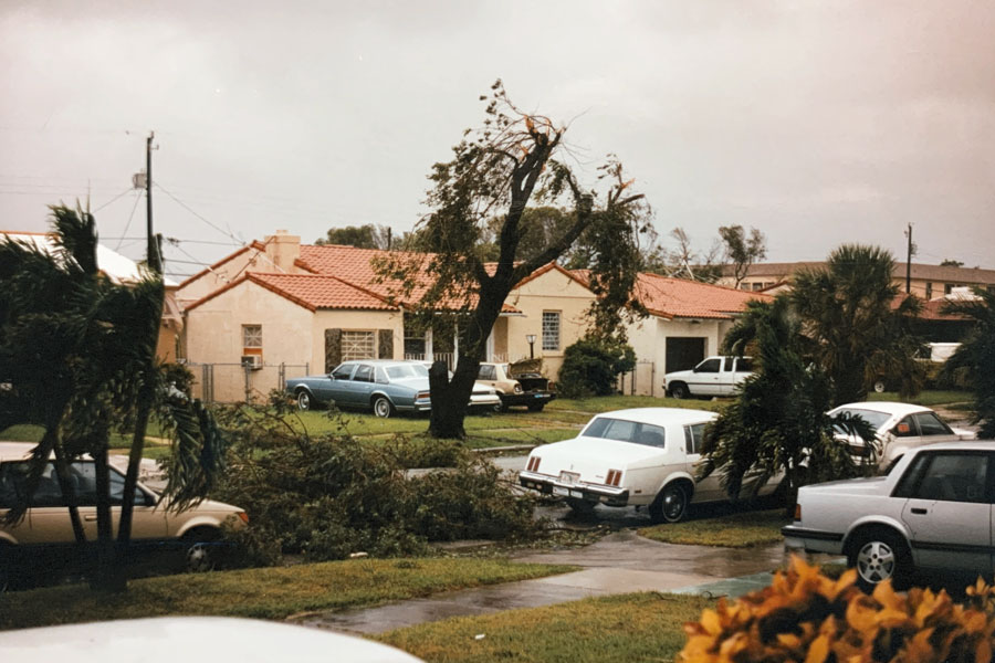 Powerful winds from Hurricane Gloria toppled trees, damaged landscaping, and left debris scattered across residential communities as the storm moved up the East Coast. Gloria made its most significant Long Island impacts later in its track and delivered destructive wind damage that accompanied one of the most memorable hurricanes of the 1980s. 
