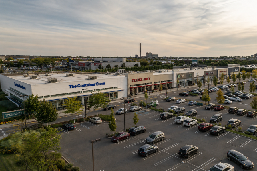 The Gallery at Westbury Plaza in Garden City, Long Island, features a landscaped shopping center with The Container Store, Trader Joe’s and other popular retailers. The plaza’s broad parking area and modern storefronts serve shoppers from communities throughout Nassau County.