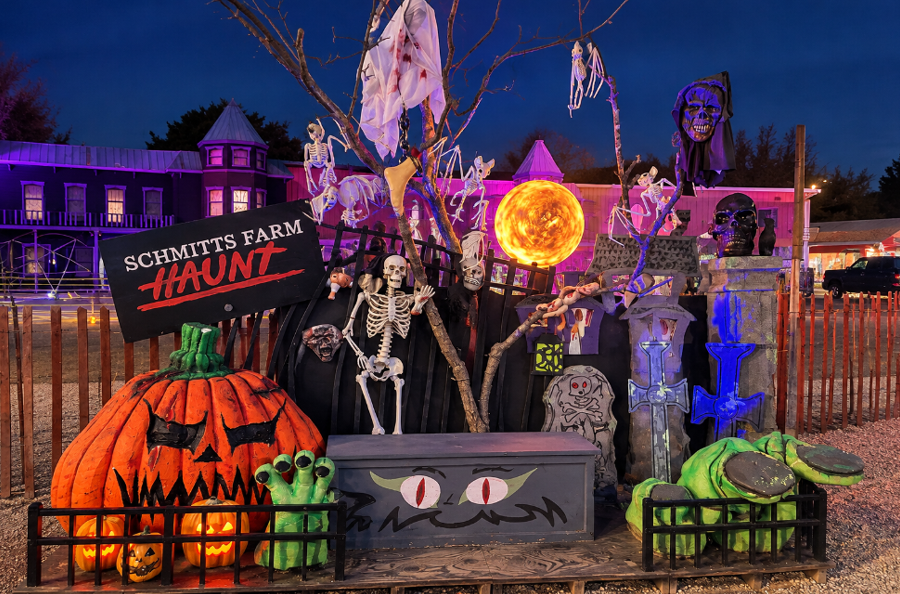 A Halloween display at Schmitt’s Farm Haunt in Melville during the 2024 season. The longtime Long Island haunted attraction features elaborate seasonal displays and opens for its 2026 season in late September. Photo: LongIslandGuide.com, 2024.